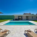 Villa Monte Vernal